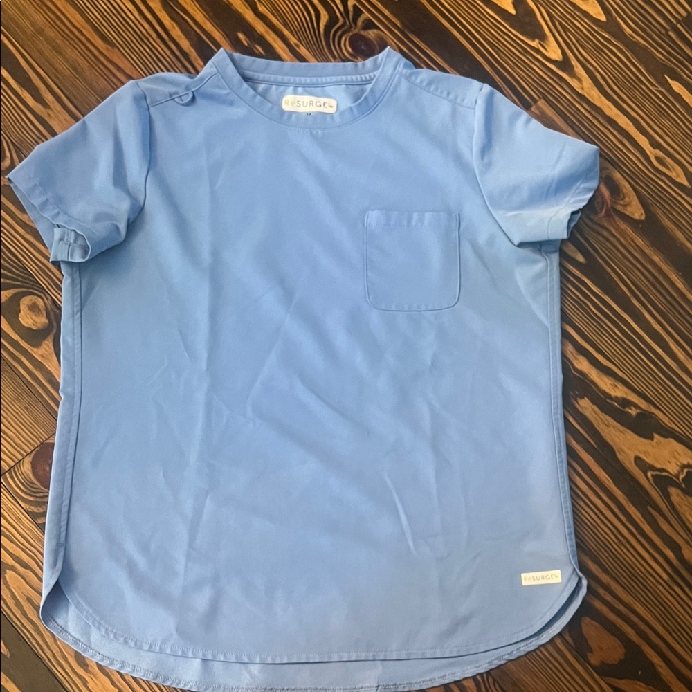 Women’s Resurge Scrubs in Ceil Blue size M - Picture 4 of 4